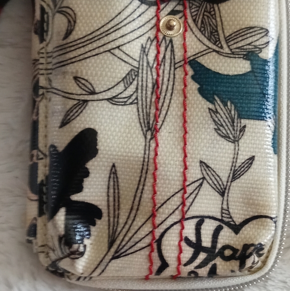 ✳️3/$20✳️ Saks Mini Wristlet Wallet - Picture 4 of 11